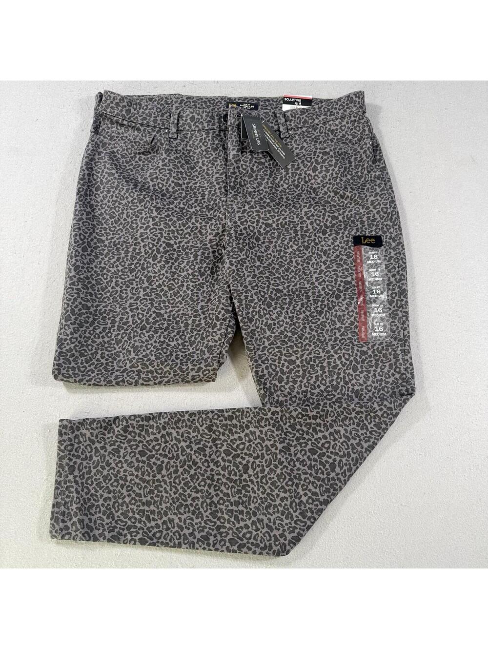 NWT Lee Sculpting Skinny Leg Jeans Gray Leopard Print Womens 16 Medium